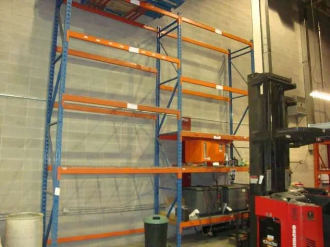 Photo #28 of EXCESS EQUIPMENT OF A DISTRIBUTOR OF PACKAGING, FACILITY AND PRINTING SUPPLIES - XPEDX - EDMONTON