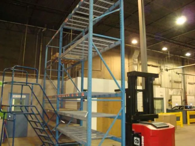 Photo #29 of EXCESS EQUIPMENT OF A DISTRIBUTOR OF PACKAGING, FACILITY AND PRINTING SUPPLIES - XPEDX - EDMONTON
