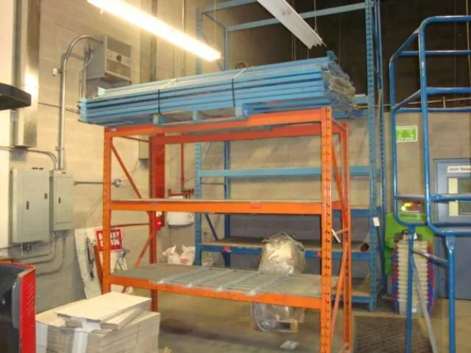 Photo #30 of EXCESS EQUIPMENT OF A DISTRIBUTOR OF PACKAGING, FACILITY AND PRINTING SUPPLIES - XPEDX - EDMONTON