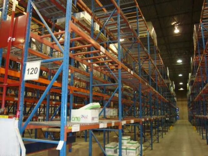 Photo #34 of EXCESS EQUIPMENT OF A DISTRIBUTOR OF PACKAGING, FACILITY AND PRINTING SUPPLIES - XPEDX - EDMONTON