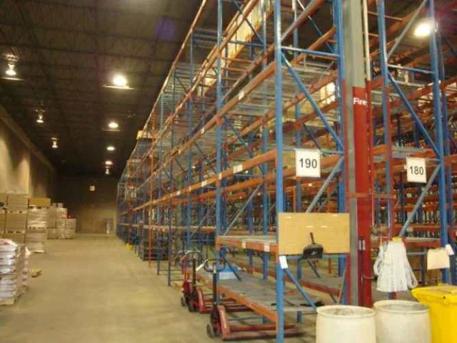 Photo #41 of EXCESS EQUIPMENT OF A DISTRIBUTOR OF PACKAGING, FACILITY AND PRINTING SUPPLIES - XPEDX - EDMONTON