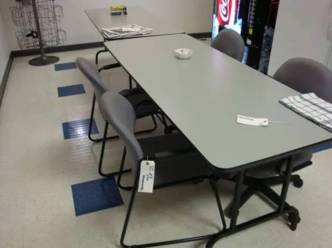 Photo #54 of EXCESS EQUIPMENT OF A DISTRIBUTOR OF PACKAGING, FACILITY AND PRINTING SUPPLIES - XPEDX - EDMONTON