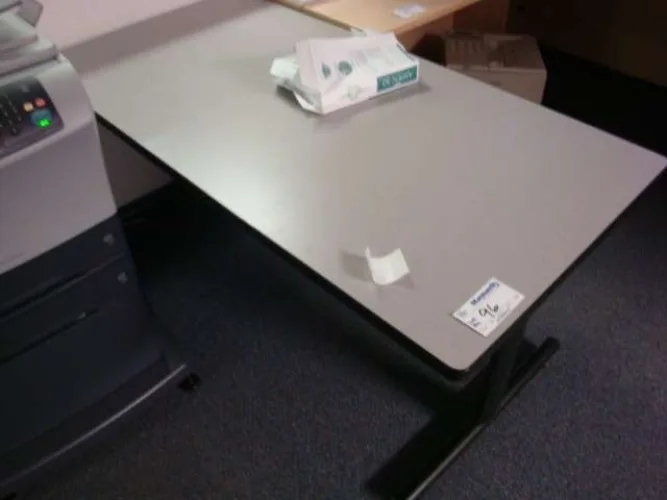 Photo #86 of EXCESS EQUIPMENT OF A DISTRIBUTOR OF PACKAGING, FACILITY AND PRINTING SUPPLIES - XPEDX - EDMONTON