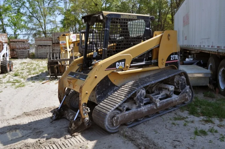 Photo #12 of EQUIPMENT NO LONGER NEEDED FROM A MAJOR CONCRETE CONTRACTOR -  RIDENHOUR CONCRETE & SUPPLY, INC.