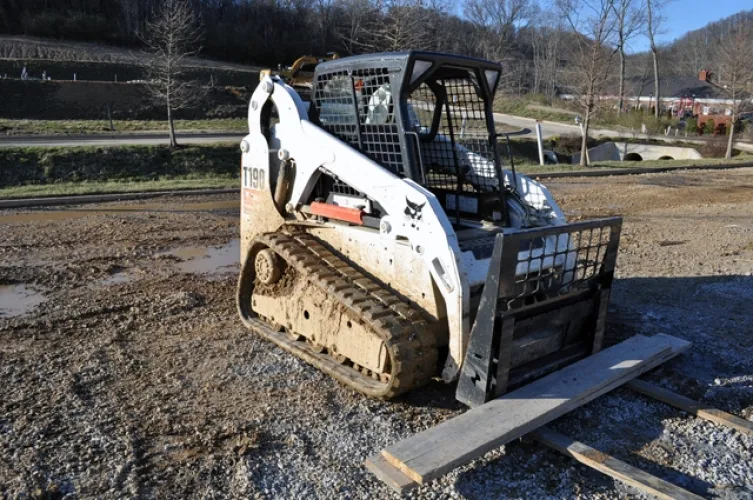 Photo #86 of EQUIPMENT NO LONGER NEEDED FROM A MAJOR CONCRETE CONTRACTOR -  RIDENHOUR CONCRETE & SUPPLY, INC.
