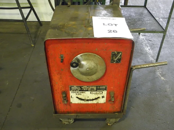 Photo #213 of SUPERB OFFERING OF LATE MODEL ROLLFORMING LINES AND EQUIPMENT SURPLUS TO THE NEEDS OF A METAL SHED MANUFACTURER