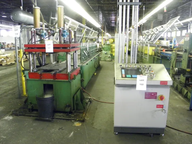 Photo #305 of SUPERB OFFERING OF LATE MODEL ROLLFORMING LINES AND EQUIPMENT SURPLUS TO THE NEEDS OF A METAL SHED MANUFACTURER