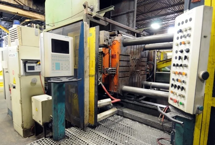 Photo #10 of SALE OF THE YEAR (DAY 1) - REVSTONE INDUSTRIES BURLINGTON INC., A COMPLETE LATE MODEL ALUMINUM DIE CASTING PLANT