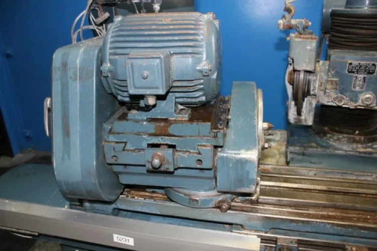 Photo #4 of NO RESERVE EBAY AUCTION: GRINDERS, OVENS, CHILLER, OIL FILTER, VACUUM PUMP, BRIDGEPORT LATHE, LASER MARKERS, ELECTRIC LIFT, CMM, AND WET BENCH
