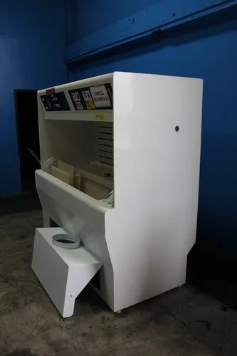 Photo #19 of NO RESERVE EBAY AUCTION: GRINDERS, OVENS, CHILLER, OIL FILTER, VACUUM PUMP, BRIDGEPORT LATHE, LASER MARKERS, ELECTRIC LIFT, CMM, AND WET BENCH