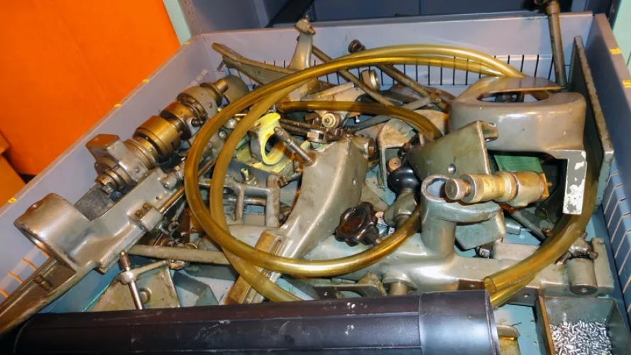 Photo #142 of EQUIPMENT NO LONGER REQUIRED IN THE CONTINUING OPERATIONS OF HELIO PRECISION PRODUCTS - MULTI MILLION DOLLAR SALE!