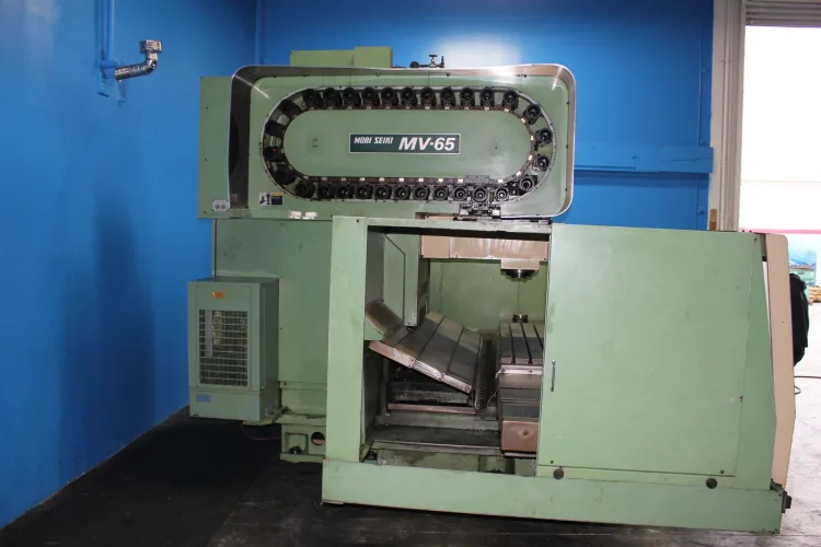 Photo #10 of NO RESERVE EBAY AUCTION! VERTICAL MACHINING CENTER, VERTICAL MILL, ENGINE LATHE, AIR COMPRESSOR