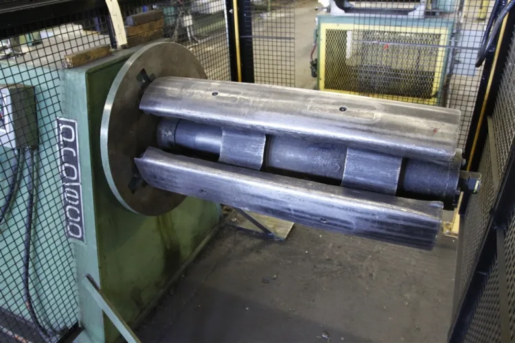 Photo #188 of NO RESERVE AUCTION - ROLLFORMING LINES/REELS, SERVO STRAIGHTENERS, CUT OFF PRESSES & MORE