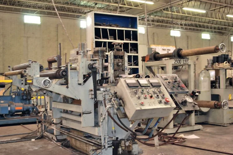 Photo #4 of NO RESERVE AUCTION - 3 STEEL SLITTING LINES: R-L  24" BROOKES SLITTING LINE, R-L 28" SLITTING LINE & R-L 53" WEAN REMOVABLE HD SLITTING LINE