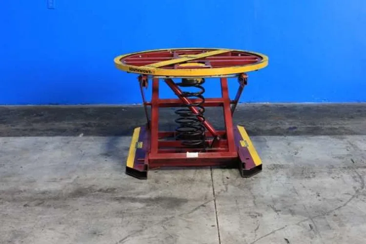Photo #13 of NO RESERVE EBAY AUCTION! GRINDERS, PALLET LOADERS, DUST COLLECTORS, SHRINK WRAPPING MACHINES, MILLING MACHINES, DEBURRING MACHINE, LOADERS AND MORE!