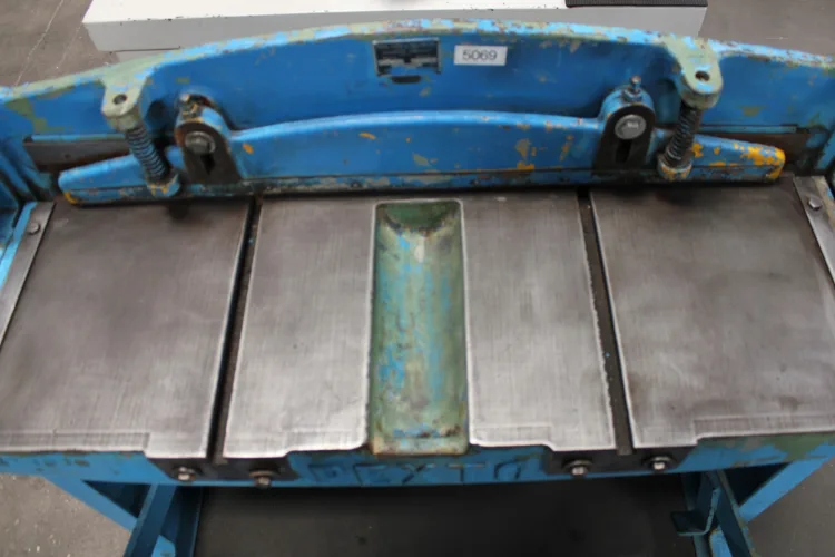 Photo #33 of LOW RESERVE EBAY AUCTION! ATRUMP CNC MILL, WELLS HORIZONTAL BANDSAW, INGERSOLL RAND AIR COMPRESSOR, HARRISON ENGINE LATHE, WILDER SLITTING MACHINE & MORE!