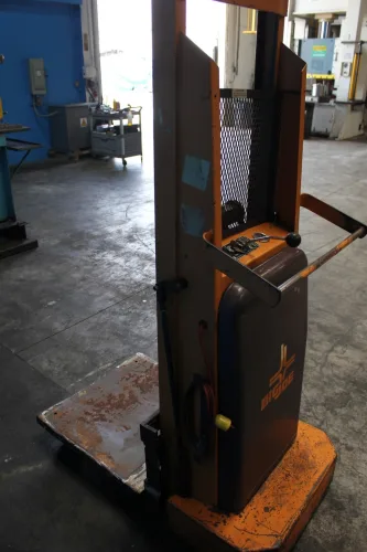 Photo #133 of LOW RESERVE EBAY AUCTION! ATRUMP CNC MILL, WELLS HORIZONTAL BANDSAW, INGERSOLL RAND AIR COMPRESSOR, HARRISON ENGINE LATHE, WILDER SLITTING MACHINE & MORE!