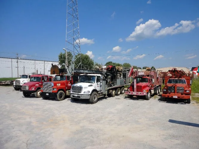 Photo #4 of ASSETS SOLD PURSUANT TO AN ORDER OF THE UNITED STATES BANKRUPTCY COURT FOR THE MIDDLE DISTRICT OF TENNESSEE CASE NO. 12-04686-MH3-7: UNPRECEDENTED OFFERING OF COMPLETE DRILLING CONTRACTOR INCLUDING SONIC AND ROTARY DRILLS, TRUCKS, TOOLING AND CONTRACTORS