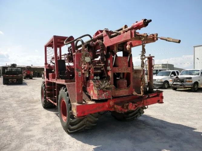 Photo #54 of ASSETS SOLD PURSUANT TO AN ORDER OF THE UNITED STATES BANKRUPTCY COURT FOR THE MIDDLE DISTRICT OF TENNESSEE CASE NO. 12-04686-MH3-7: UNPRECEDENTED OFFERING OF COMPLETE DRILLING CONTRACTOR INCLUDING SONIC AND ROTARY DRILLS, TRUCKS, TOOLING AND CONTRACTORS