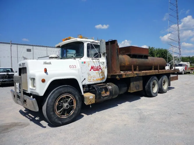 Photo #98 of ASSETS SOLD PURSUANT TO AN ORDER OF THE UNITED STATES BANKRUPTCY COURT FOR THE MIDDLE DISTRICT OF TENNESSEE CASE NO. 12-04686-MH3-7: UNPRECEDENTED OFFERING OF COMPLETE DRILLING CONTRACTOR INCLUDING SONIC AND ROTARY DRILLS, TRUCKS, TOOLING AND CONTRACTORS