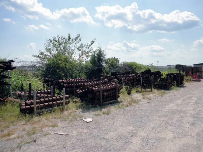 Photo #152 of ASSETS SOLD PURSUANT TO AN ORDER OF THE UNITED STATES BANKRUPTCY COURT FOR THE MIDDLE DISTRICT OF TENNESSEE CASE NO. 12-04686-MH3-7: UNPRECEDENTED OFFERING OF COMPLETE DRILLING CONTRACTOR INCLUDING SONIC AND ROTARY DRILLS, TRUCKS, TOOLING AND CONTRACTORS