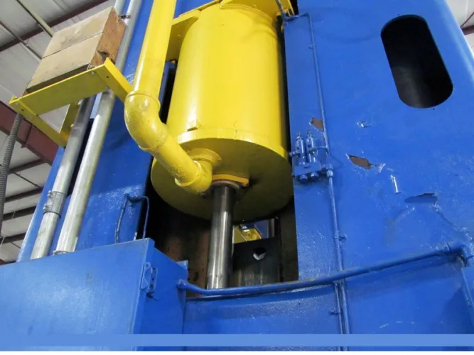 Photo #14 of NO RESERVE AUCTION! 500-TON VERSON MDL: 500-52-120T STRAIGHT SIDE PRESS