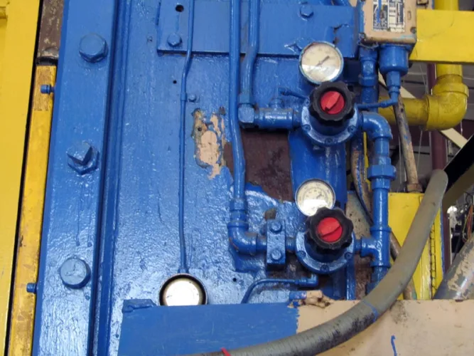 Photo #28 of NO RESERVE AUCTION! 500-TON VERSON MDL: 500-52-120T STRAIGHT SIDE PRESS