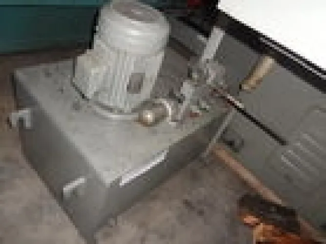 Photo #14 of SURPLUS METALWORKING MACHINES FORMERLY OF ARIZONA WIRE & TOOL: CNC & MANUAL MACHINE TOOLS