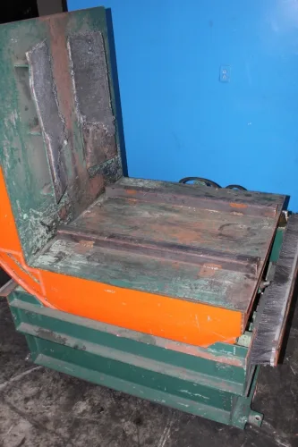 Photo #6 of LOW RESERVE EBAY AUCTION! BANDSAW, PALLET JACKS, PRESS BRAKE, HYDRAULIC POWER NOTCHER AND MORE!