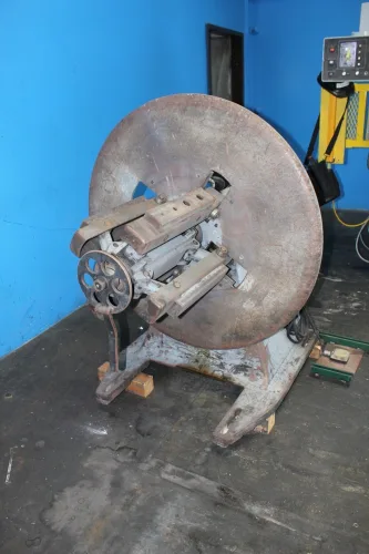 Photo #7 of LOW RESERVE EBAY AUCTION! BANDSAW, PALLET JACKS, PRESS BRAKE, HYDRAULIC POWER NOTCHER AND MORE!