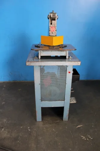 Photo #15 of LOW RESERVE EBAY AUCTION! BANDSAW, PALLET JACKS, PRESS BRAKE, HYDRAULIC POWER NOTCHER AND MORE!