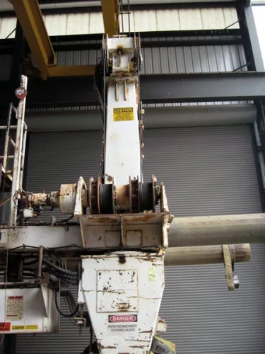Photo #15 of 1984 100,000 LBS. ROPCO MDL: HD-1080-S STRADDLE LIFT CRANE