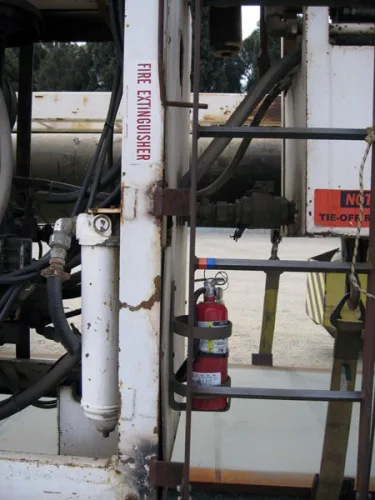 Photo #20 of 1984 100,000 LBS. ROPCO MDL: HD-1080-S STRADDLE LIFT CRANE