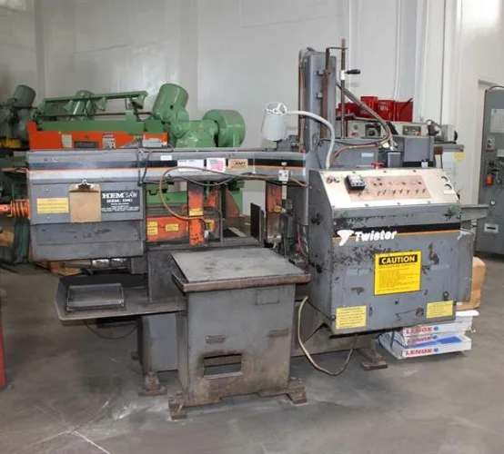 Photo #22 of SECURED PARTY REPOSSESSIONS: LATHES, VERTICAL MILLS, BORING MILL, BAND SAWS, POWER SHEAR, AIR COMPRESSOR AND MORE!