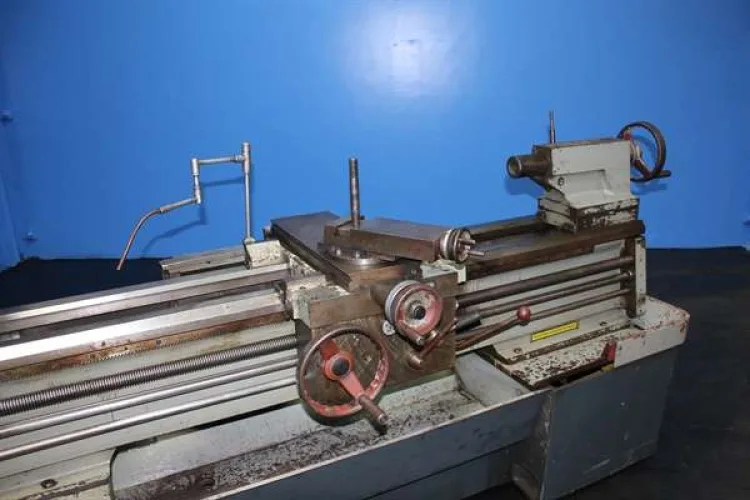 Photo #30 of SECURED PARTY REPOSSESSIONS: LATHES, VERTICAL MILLS, BORING MILL, BAND SAWS, POWER SHEAR, AIR COMPRESSOR AND MORE!
