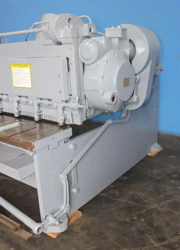 Photo #51 of SECURED PARTY REPOSSESSIONS: LATHES, VERTICAL MILLS, BORING MILL, BAND SAWS, POWER SHEAR, AIR COMPRESSOR AND MORE!