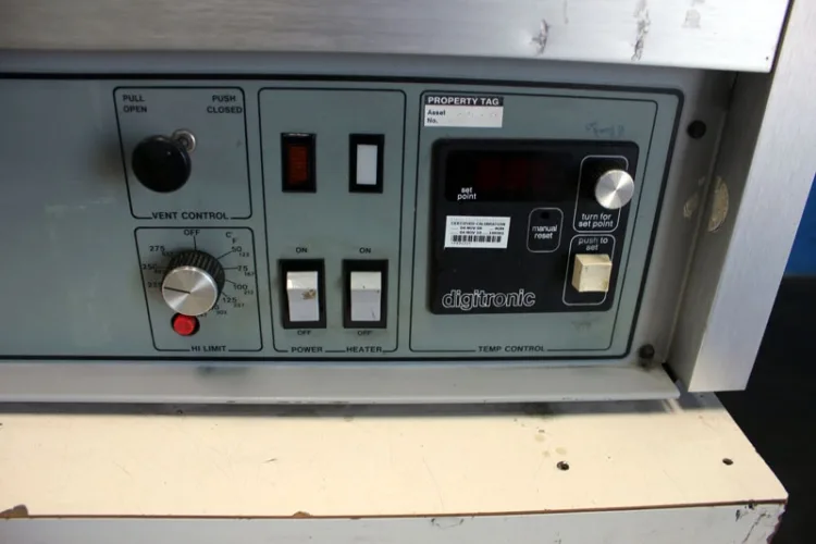 Photo #48 of LOW RESERVE EBAY AUCTION! OVENS, STORAGE CABINETS, AIR COMPRESSORS, AIR PRESS, CRIMPING MACHINE, TURRET PUNCH, HYDRAULIC PUNCH, AND MUCH MORE!