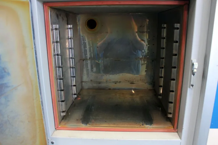 Photo #55 of LOW RESERVE EBAY AUCTION! OVENS, STORAGE CABINETS, AIR COMPRESSORS, AIR PRESS, CRIMPING MACHINE, TURRET PUNCH, HYDRAULIC PUNCH, AND MUCH MORE!