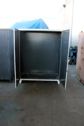 Photo #102 of LOW RESERVE EBAY AUCTION! OVENS, STORAGE CABINETS, AIR COMPRESSORS, AIR PRESS, CRIMPING MACHINE, TURRET PUNCH, HYDRAULIC PUNCH, AND MUCH MORE!