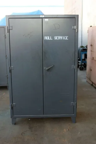 Photo #103 of LOW RESERVE EBAY AUCTION! OVENS, STORAGE CABINETS, AIR COMPRESSORS, AIR PRESS, CRIMPING MACHINE, TURRET PUNCH, HYDRAULIC PUNCH, AND MUCH MORE!