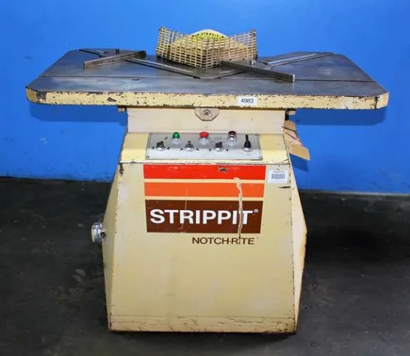 Photo #4 of LOW RESERVE EBAY SALE! GRINDERS, AIR COMPRESSORS, DRILLS, HAND BEADERS, HEAT SEALER, VERTICAL BALER, PRESS BRAKE, TURRET PUNCH AND MUCH MORE!