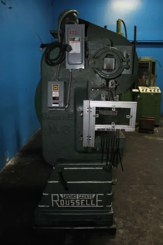 Photo #25 of LOW RESERVE EBAY SALE! GRINDERS, AIR COMPRESSORS, DRILLS, HAND BEADERS, HEAT SEALER, VERTICAL BALER, PRESS BRAKE, TURRET PUNCH AND MUCH MORE!