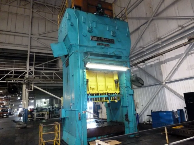 Photo #2 of FORMER ASSETS OF MURRAY LAWNMOWER: OVER 30 PRESSES, FABRICATION, GIGANTIC WIRE CUT-OFFS, MACHINE TOOLS, POWDER COAT PAINT LINE, SCRAP & MUCH MORE!
