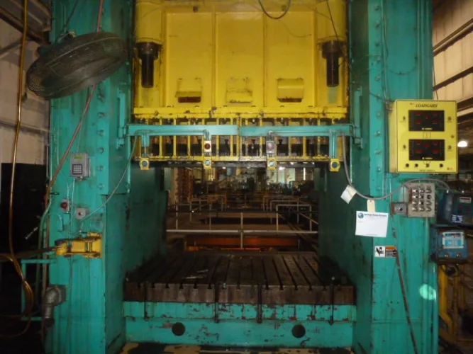 Photo #3 of FORMER ASSETS OF MURRAY LAWNMOWER: OVER 30 PRESSES, FABRICATION, GIGANTIC WIRE CUT-OFFS, MACHINE TOOLS, POWDER COAT PAINT LINE, SCRAP & MUCH MORE!