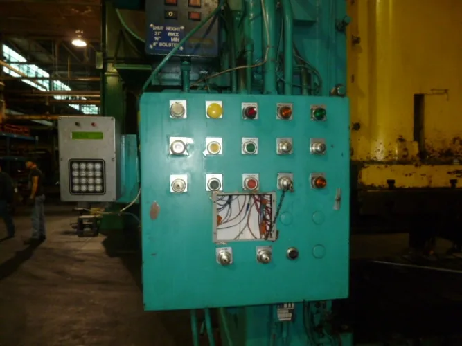 Photo #22 of FORMER ASSETS OF MURRAY LAWNMOWER: OVER 30 PRESSES, FABRICATION, GIGANTIC WIRE CUT-OFFS, MACHINE TOOLS, POWDER COAT PAINT LINE, SCRAP & MUCH MORE!