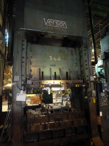 Photo #36 of FORMER ASSETS OF MURRAY LAWNMOWER: OVER 30 PRESSES, FABRICATION, GIGANTIC WIRE CUT-OFFS, MACHINE TOOLS, POWDER COAT PAINT LINE, SCRAP & MUCH MORE!
