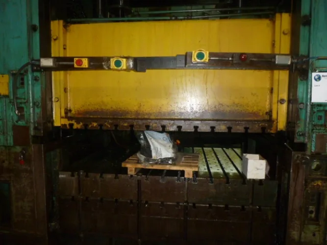 Photo #58 of FORMER ASSETS OF MURRAY LAWNMOWER: OVER 30 PRESSES, FABRICATION, GIGANTIC WIRE CUT-OFFS, MACHINE TOOLS, POWDER COAT PAINT LINE, SCRAP & MUCH MORE!