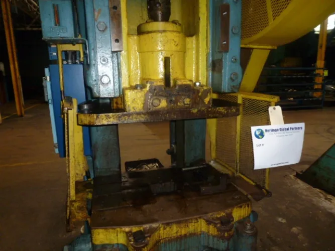 Photo #101 of FORMER ASSETS OF MURRAY LAWNMOWER: OVER 30 PRESSES, FABRICATION, GIGANTIC WIRE CUT-OFFS, MACHINE TOOLS, POWDER COAT PAINT LINE, SCRAP & MUCH MORE!