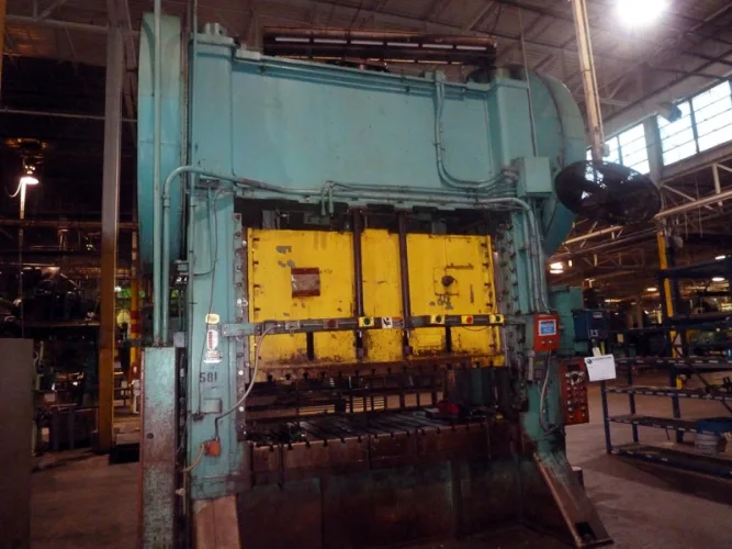 Photo #106 of FORMER ASSETS OF MURRAY LAWNMOWER: OVER 30 PRESSES, FABRICATION, GIGANTIC WIRE CUT-OFFS, MACHINE TOOLS, POWDER COAT PAINT LINE, SCRAP & MUCH MORE!