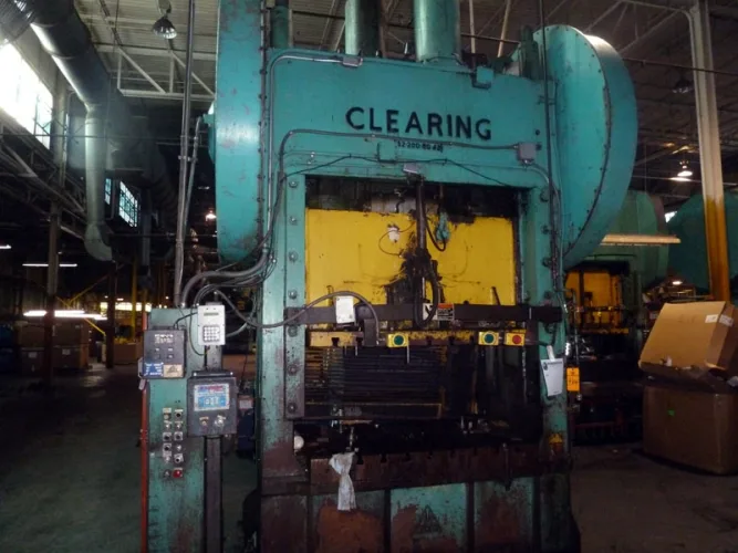 Photo #109 of FORMER ASSETS OF MURRAY LAWNMOWER: OVER 30 PRESSES, FABRICATION, GIGANTIC WIRE CUT-OFFS, MACHINE TOOLS, POWDER COAT PAINT LINE, SCRAP & MUCH MORE!